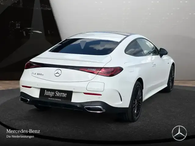Mercedes-Benz CLE 300