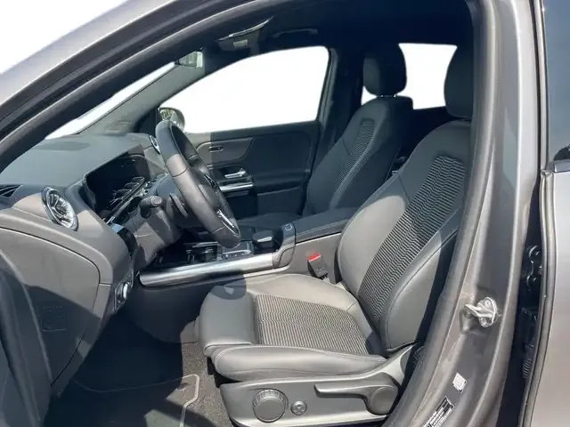 Mercedes-Benz 250