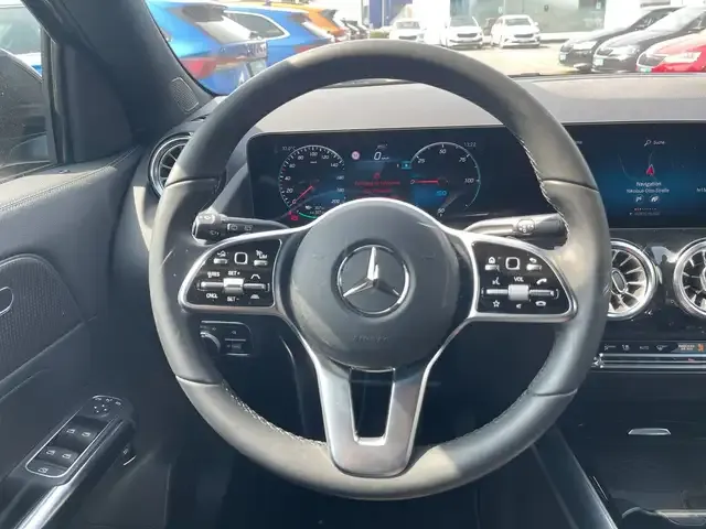 Mercedes-Benz 250