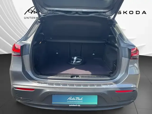 Mercedes-Benz 250