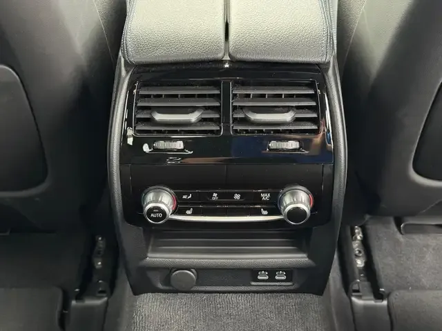 BMW M550