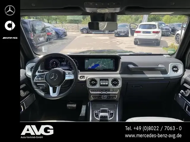 Mercedes-Benz G 400
