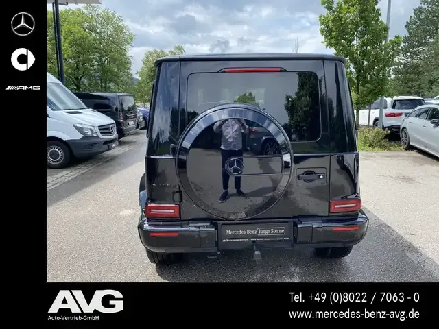 Mercedes-Benz G 400