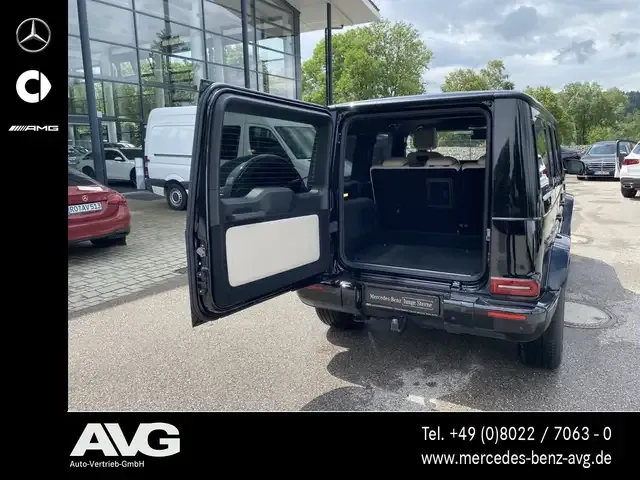 Mercedes-Benz G 400