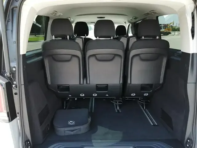 Mercedes-Benz EQV 300
