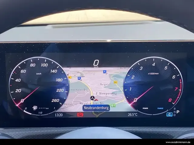 Mercedes-Benz CLA 200