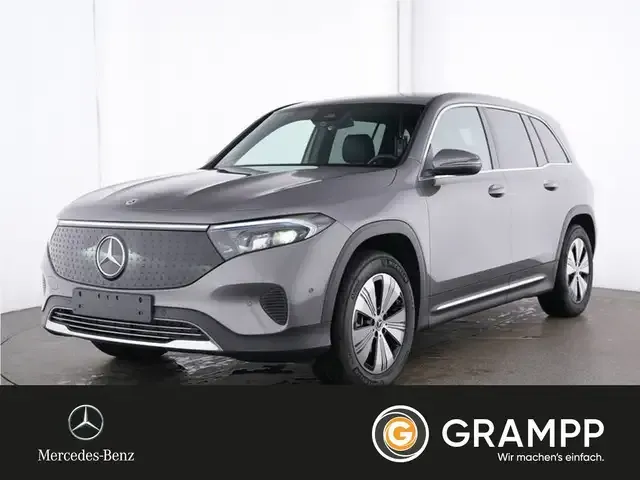 Mercedes-Benz EQB 300