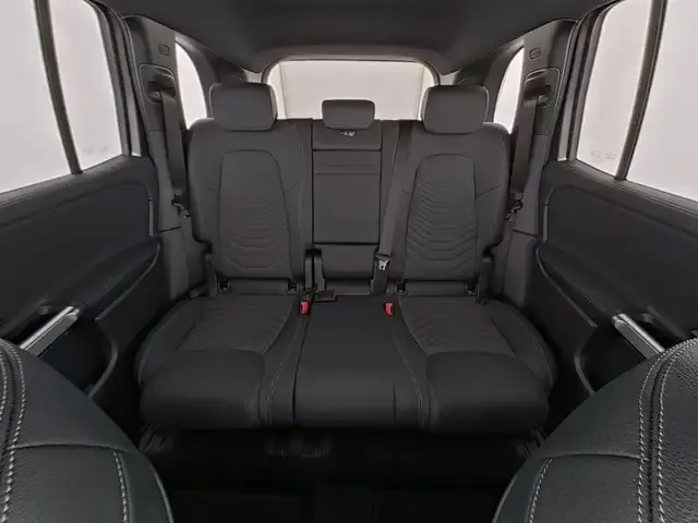 Mercedes-Benz EQB 300