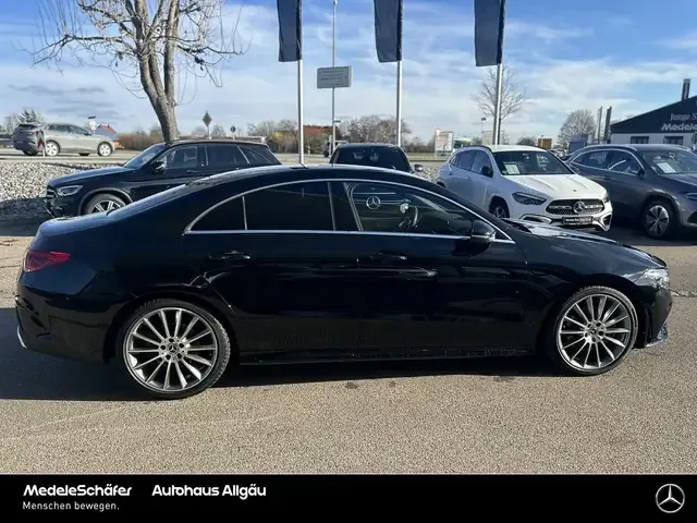 Mercedes-Benz CLA 220