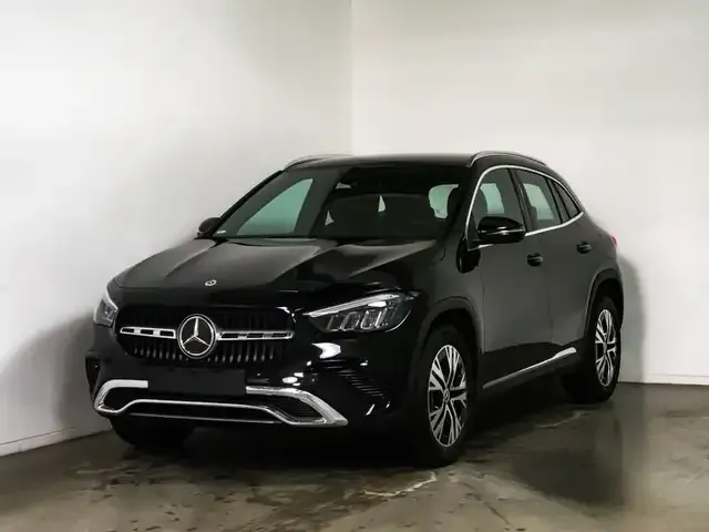 Mercedes-Benz GLA 180