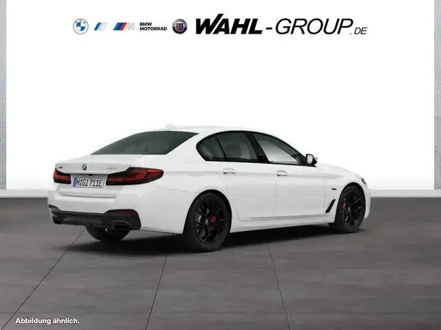 BMW 545