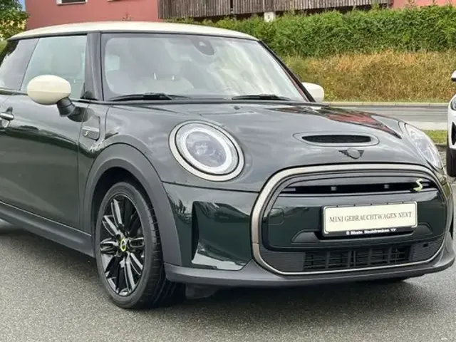 MINI Cooper SE