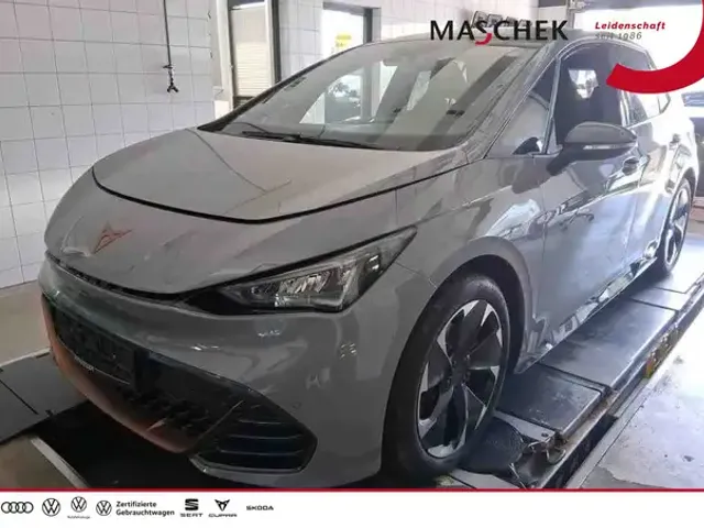 CUPRA Born