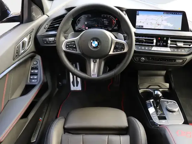 BMW 128
