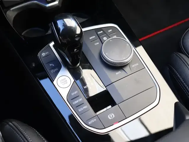 BMW 128