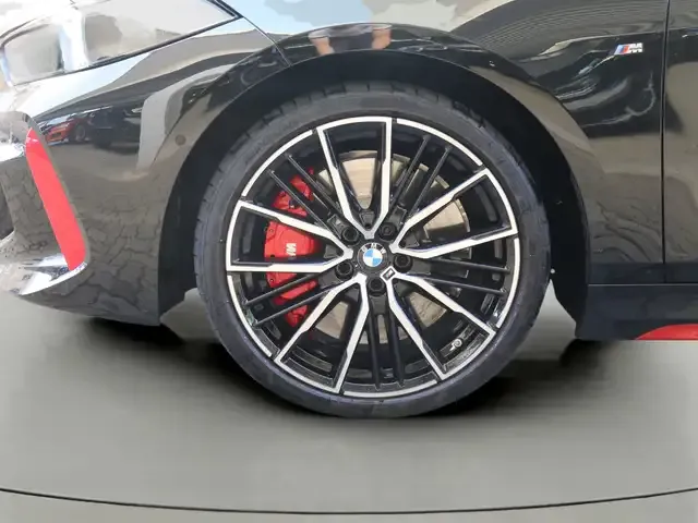 BMW 128