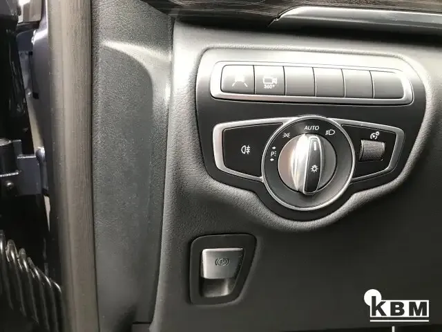 Mercedes-Benz EQV 300