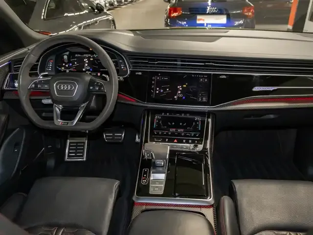 Audi RS Q8