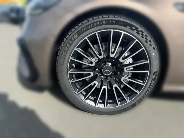 Mercedes-Benz E 53 AMG