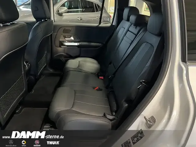 Mercedes-Benz EQB 300