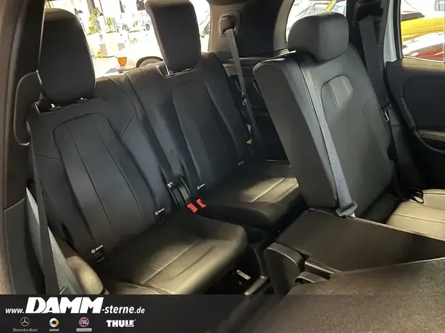 Mercedes-Benz EQB 300