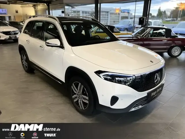 Mercedes-Benz EQB 300
