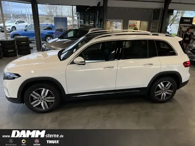 Mercedes-Benz EQB 300