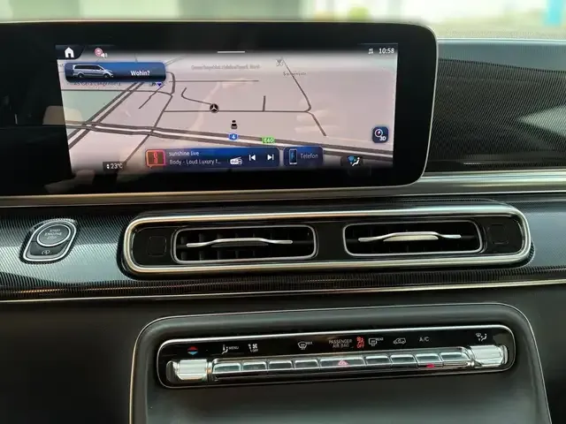 Mercedes-Benz V 220