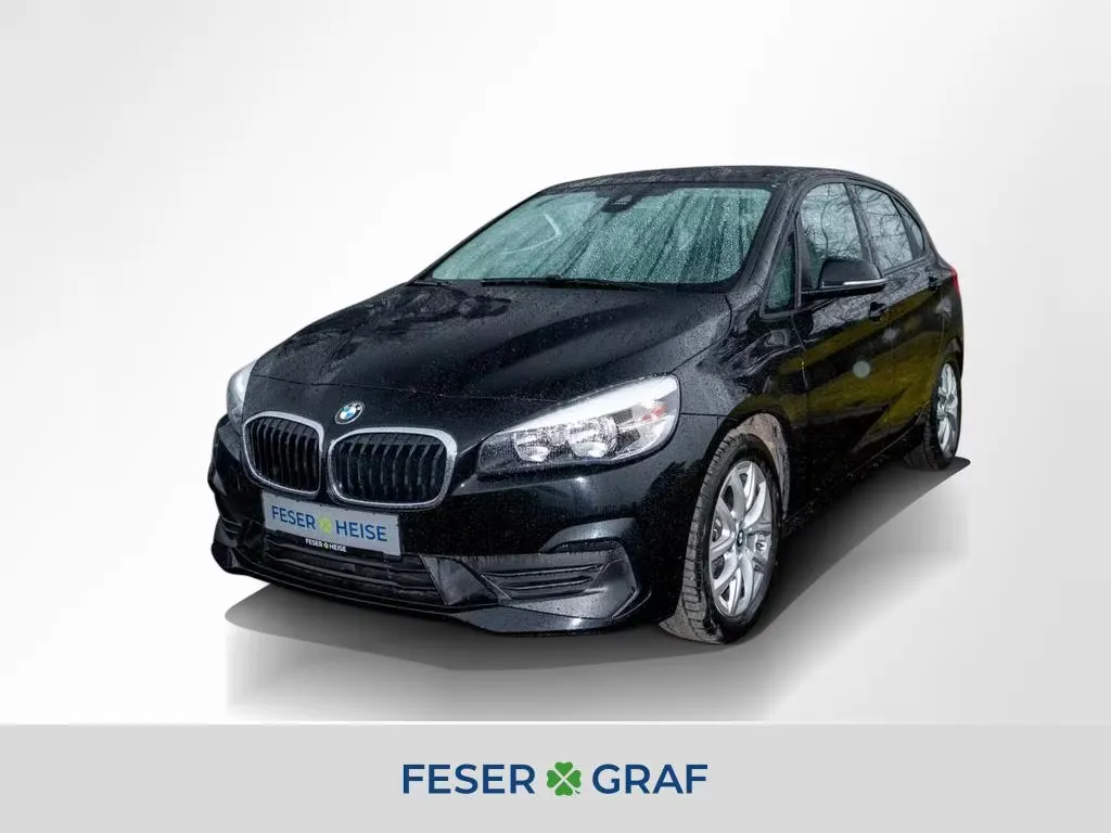BMW 218