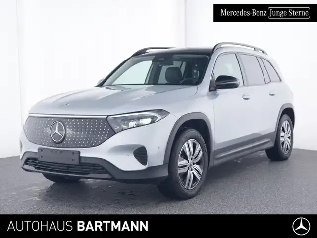 Mercedes-Benz EQB 300