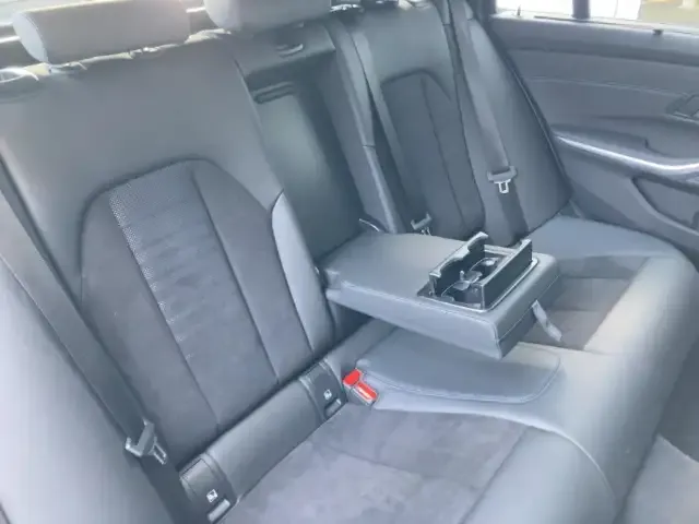 BMW 340