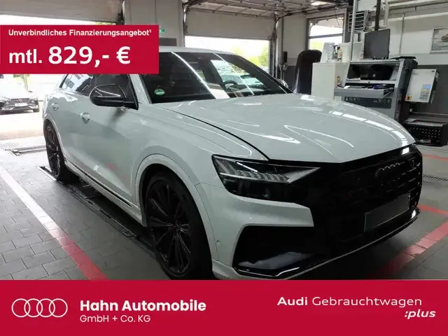 Audi SQ8