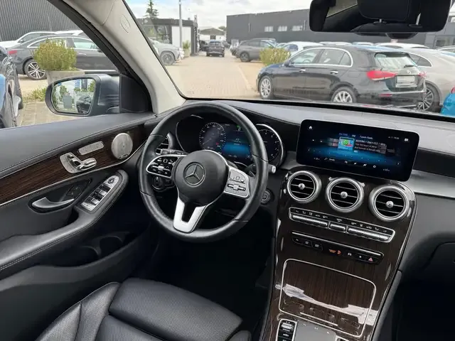 Mercedes-Benz GLC 200