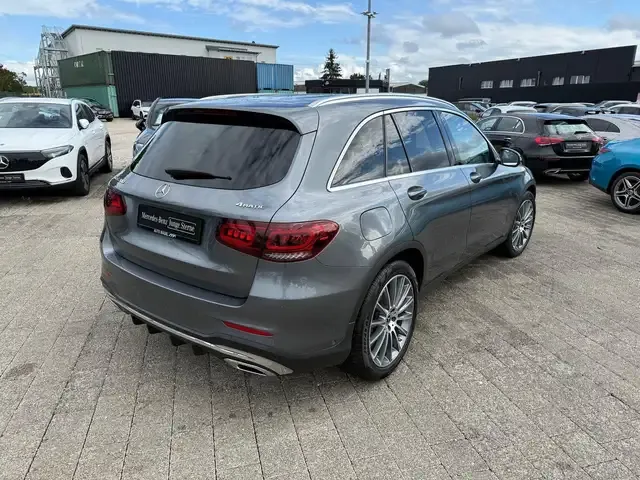 Mercedes-Benz GLC 200