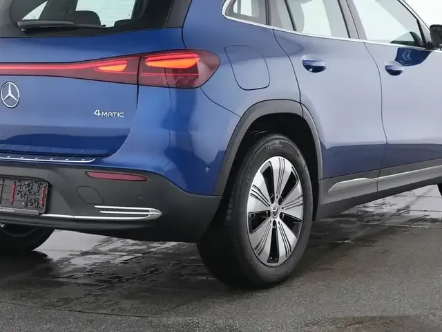 Mercedes-Benz EQA 300