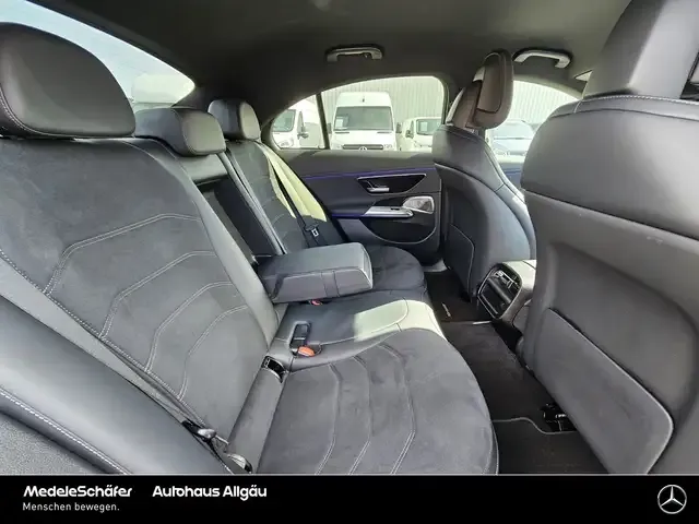 Mercedes-Benz E 400
