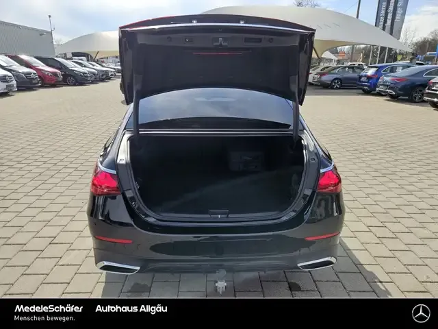 Mercedes-Benz E 400