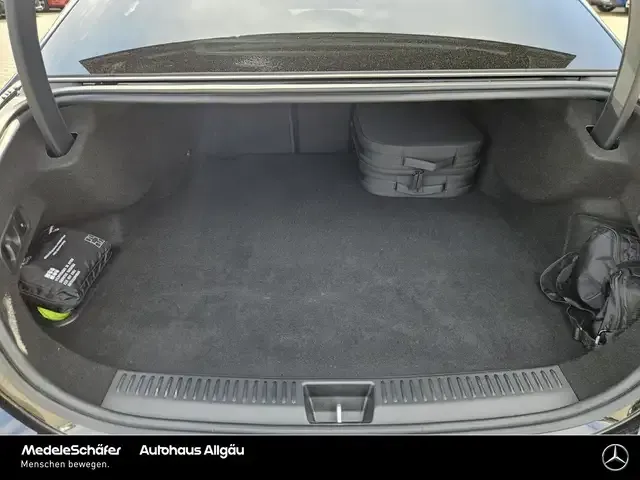 Mercedes-Benz E 400