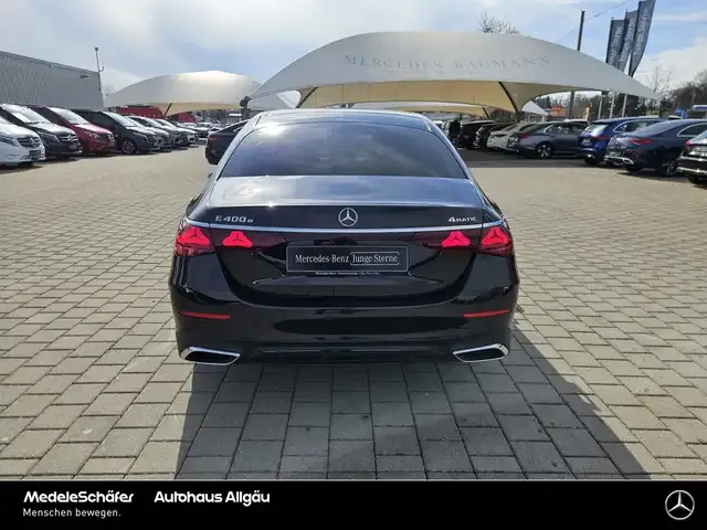 Mercedes-Benz E 400