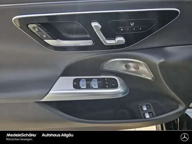 Mercedes-Benz E 400