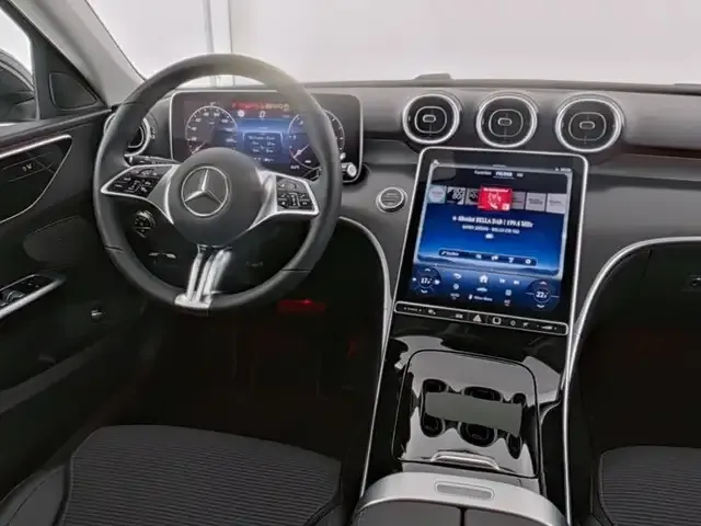 Mercedes-Benz C 220
