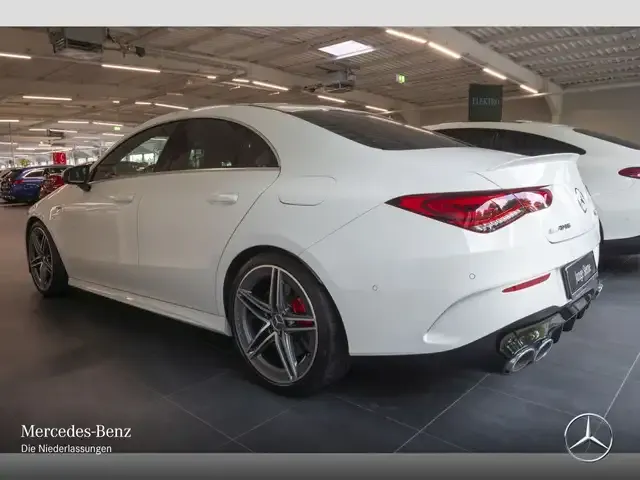 Mercedes-Benz CLA 45 AMG