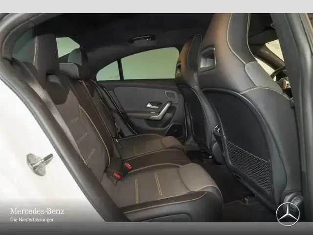 Mercedes-Benz CLA 45 AMG