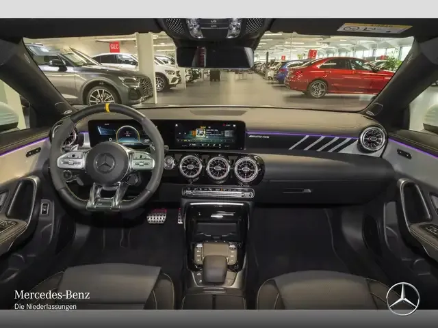 Mercedes-Benz CLA 45 AMG