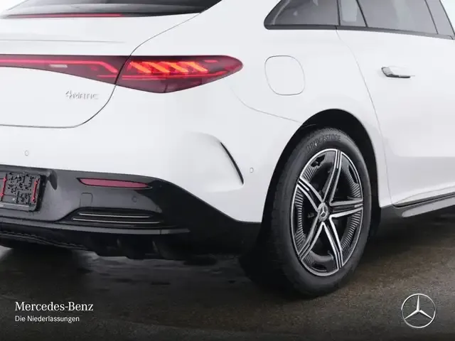 Mercedes-Benz EQE 500