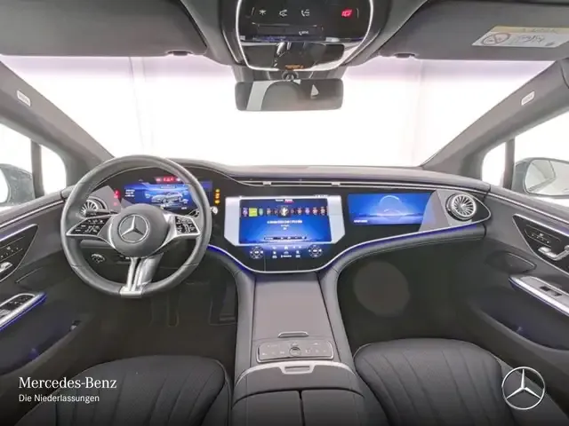 Mercedes-Benz EQE 500