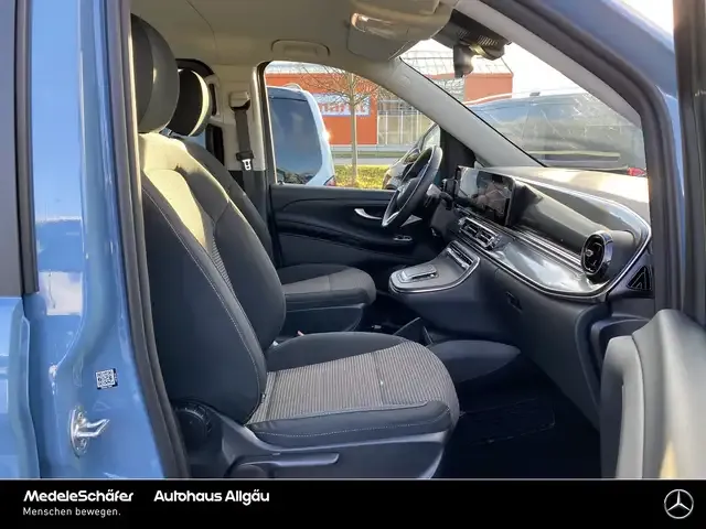 Mercedes-Benz EQV 300