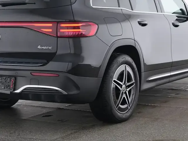 Mercedes-Benz EQB 350