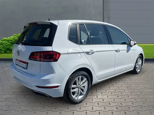 Volkswagen Golf Sportsvan