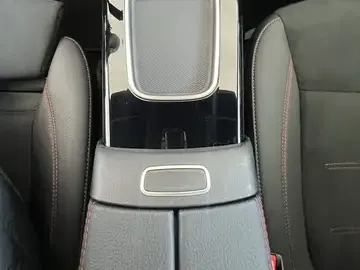 Mercedes-Benz A 35 AMG